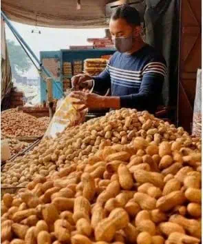 Mongfali Badam
