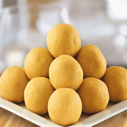 Desi Ghee Besan Laddu