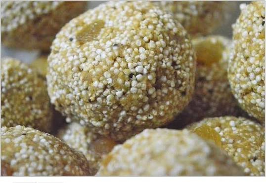 Khowa Khobi Laai Laddu