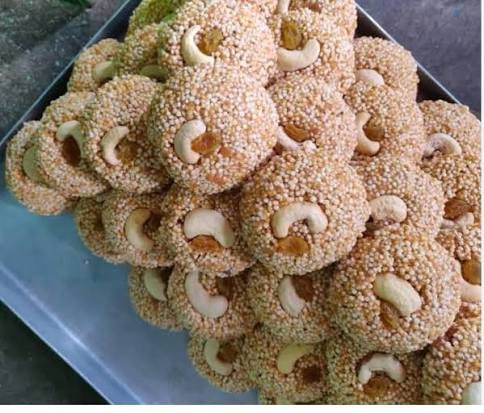 Khowa Khobi Laai Laddu