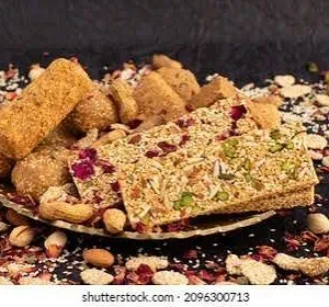 Khasta Gud Gajak