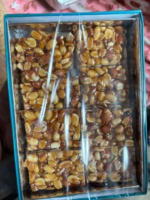Bedampatti/Peanut Chikki